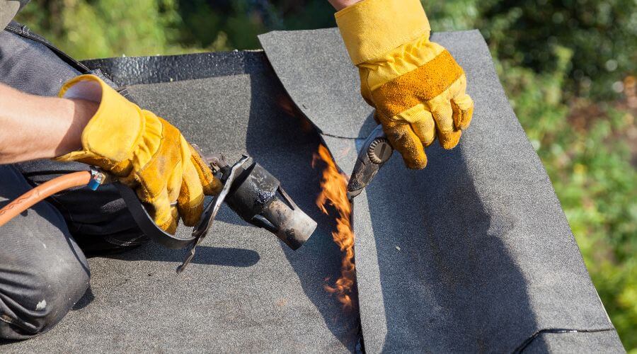 Professional residential roofers in Tiltonsville, OH